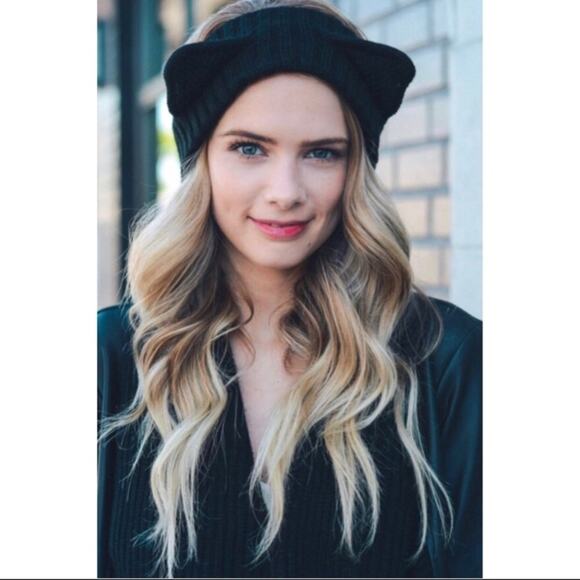 🆕Cat Ears Sweater Headband ONE SIZE Black - Picture 1 of 1